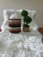 Load image into Gallery viewer, Brown Earth Woven Planters / Flower Baskets /Sisal Baskets / Vase Covers