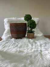 Load image into Gallery viewer, Earth Woven Planters / Flower Baskets /Sisal Baskets / Vase Covers