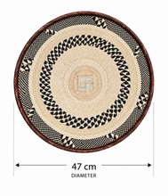 Cargar imagen en el visor de la galería, Rustic African Handwoven Wall Basket | Tonga Wall Hanging | Natural Straw & Palm Leaf Art (47cm)