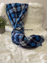 Load image into Gallery viewer, Blue and White Maasai Blanket / Masai Shuka