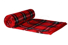 Load image into Gallery viewer, Red B&W Maasai Blanket / Masai Shukas