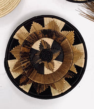 Load image into Gallery viewer, A set of 3 Boho Wall Baskets /Banana Fibre Wall Baskets /African Wall Baskets / Wall Decor /African Wall Decor - Free Express Shipping