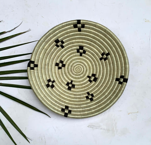 Paniers en sisal du Rwanda pour la décoration de la pièce ou du mur /Paniers tissés -30 cm (12 pouces) de large