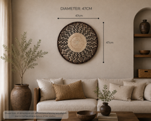 Charger l'image dans la galerie, Rustic Handwoven Wall Basket | Tonga Wall Hanging | Natural Straw &amp; Palm Leaf Art (47cm)
