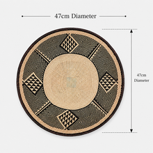 Charger l'image dans la galerie, Hand crafted African Wall Art | Rustic African Handwoven Wall Art | Tonga Wall Hanging | Natural Wall Decor | Straw &amp; Palm Leaf Art (47cm)
