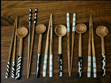 Charger l&#39;image dans la galerie, Hand Carved Olive Wood Chopsticks With Bone Finish- 5 Pairs
