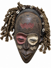 Charger l'image dans la galerie, Rare Antique Dani Tribe Mask from Angola – Vintage African Hardwood &amp; Rope Hair Mask, Tribal Art Collector’s Piece | Hairy Tribal Mask

