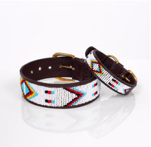 Lade das Bild in den Galerie-Viewer, Beaded Kenyan Dog Collar | Authentic Maasai Pet Collar | Artisan Collar | African Cultural | Design Red Indian

