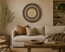 Charger l'image dans la galerie, Primitive African Wall Art | Rustic African Handwoven Wall Basket | Tonga Wall Hanging | Natural Wall Decor | Straw &amp; Palm Leaf Art (47cm)
